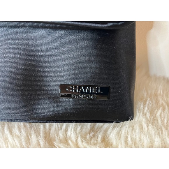Chanel Parfums Black Satin Makeup Bag Pouch Evening Clutch Metal Logo Plaque - Picture 5 of 7
